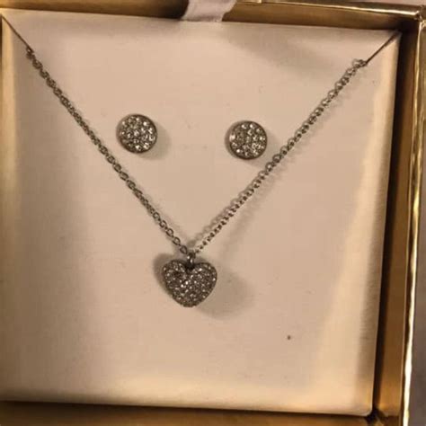 michael kors necklace and earring set